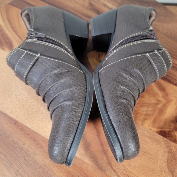 Natural Soul Brown Booties Size 8.5 Ankle Boots Vegan Leather Comfy - Picture 10 of 16